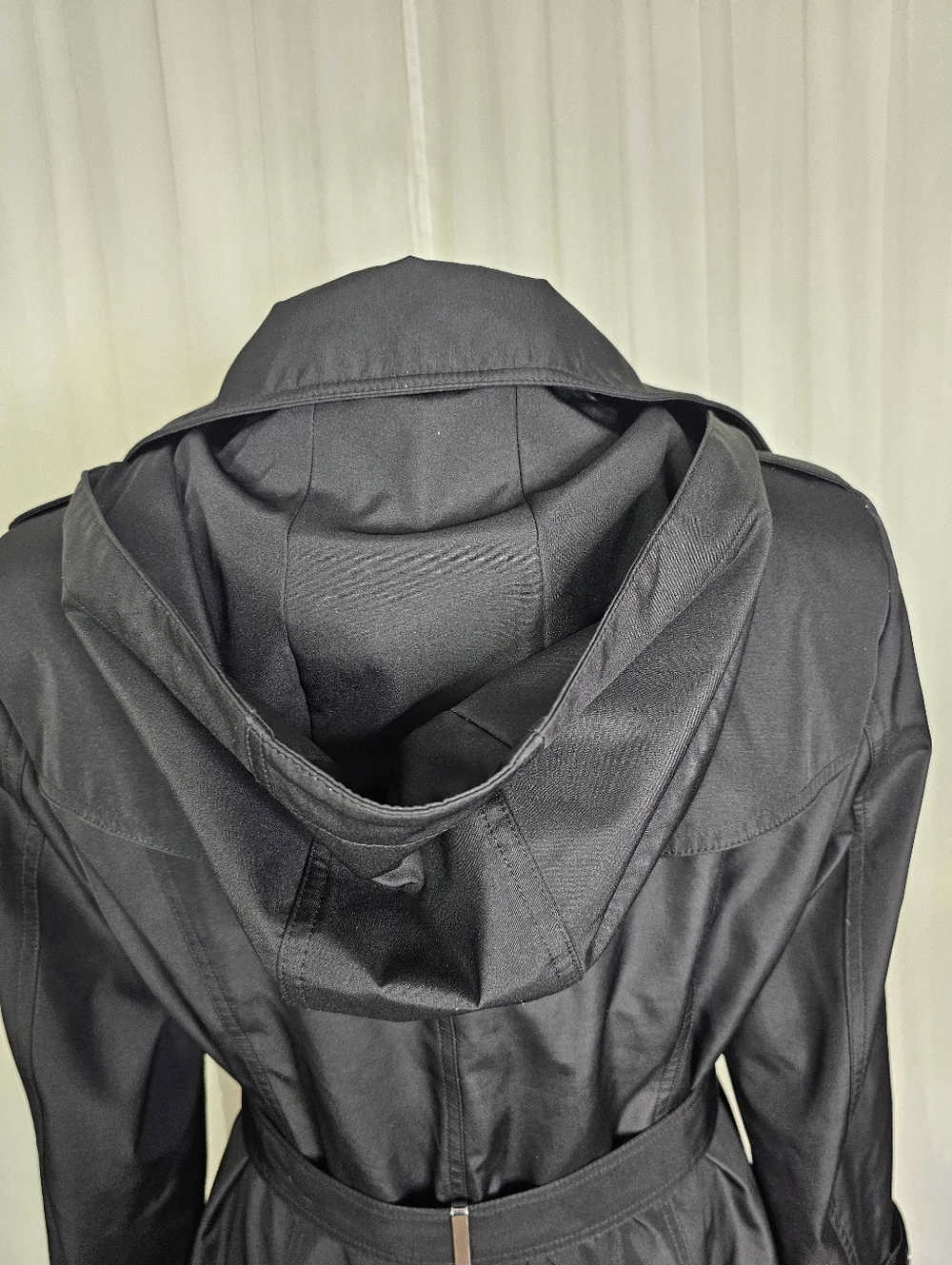 Calvin Klein Black Belted Hooded Lightweight Trench Coat Raincoat Medium - Picture 7 of 14
